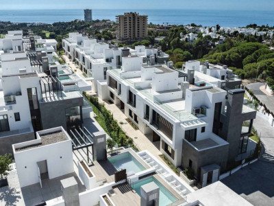 Ready-to-move premium villa The List Rio Real – Luxury boutique concept