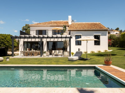 Villa Rita - Premium villa with heated pool in El Paraiso Alto