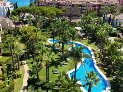 Renovated Luxury 3-Bedroom Apartment in Las Mimosas – Puerto Banús, Marbella