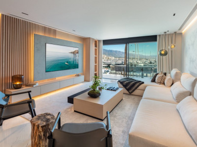 Apartment in Puerto Banus Harbour