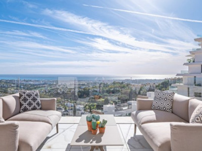 Corner apartment with panoramic sea and golf view in BYU HILLS