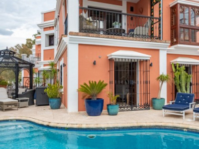 Townhouse with private pool in Aloha Pueblo