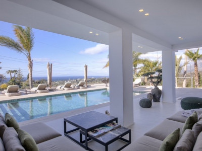 LA VISTA luxury villa in El Rosario, East Marbella