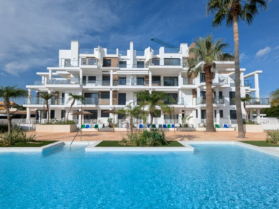 Apartment with garden, 200 m from the beach in Residencial VICTORIA IV -phase II