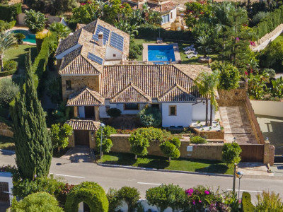 Andalusian style villa, completely renovated in Mijas Golf