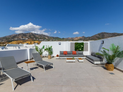 Penthouse with solarium in the SUNSET VIEWS Residential Complex