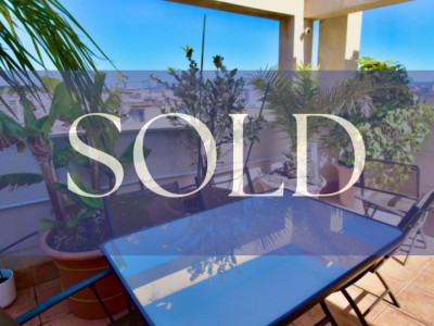 Penthouse with panoramic views towards Santa Barbara Castle - Alicante - San Antón