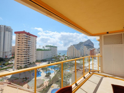 Prime 1-Bedroom Apartment with Sea & Peñón de Ifach Views
