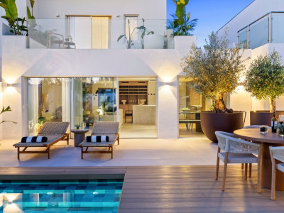 Casa Zia – Modern home with Private Pool, minimalist elegant design 