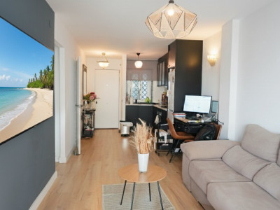 Modern 2 bedroom apartment – ​​Jardines de Artola Baja