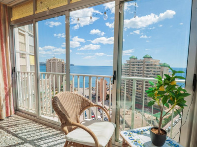 Apartament Luminos cu Vedere la Mare în Calpe – La doar câțiva pași de plajă