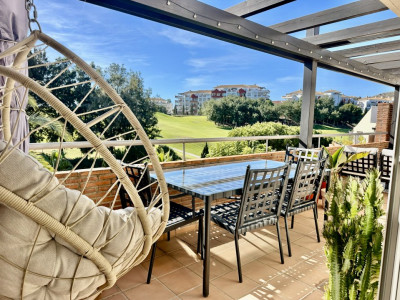 PENTHOUSE renovat modern lângă Miraflores Golf